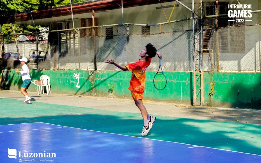 Atleta mula sa iba’t ibang departamento humampas sa lawn tennis